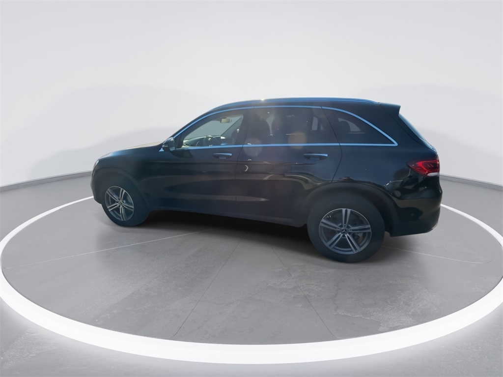 2022 Mercedes-Benz GLC GLC 300 7