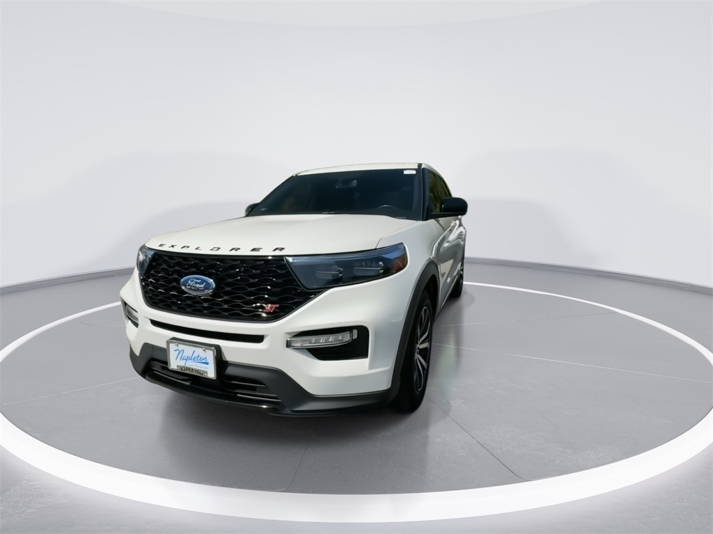 2022 Ford Explorer ST 5