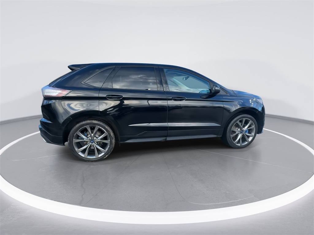 2016 Ford Edge Sport 12