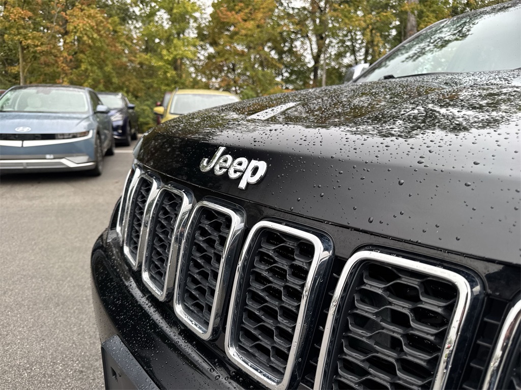 2018 Jeep Grand Cherokee Limited 14