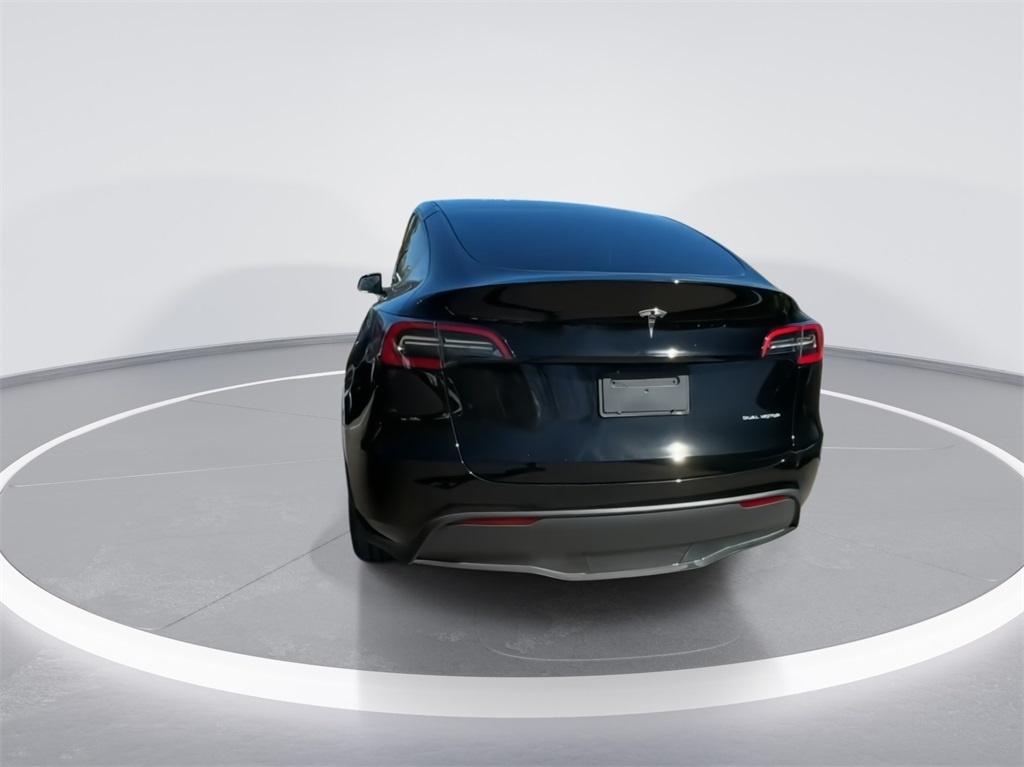 2023 Tesla Model Y Long Range 9