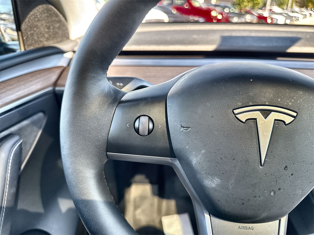 2023 Tesla Model Y Long Range 20