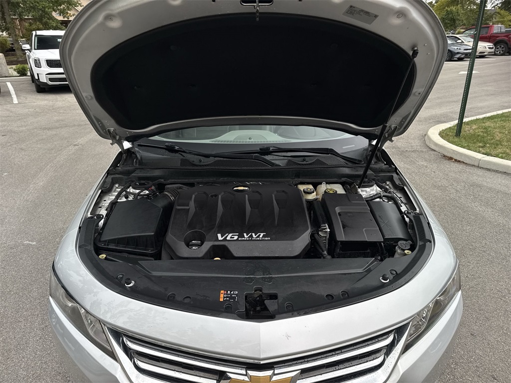 2015 Chevrolet Impala LTZ 16