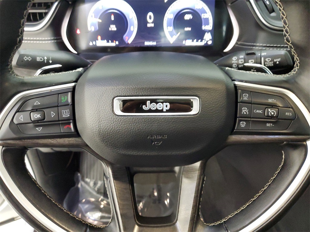 2022 Jeep Grand Cherokee Limited 10