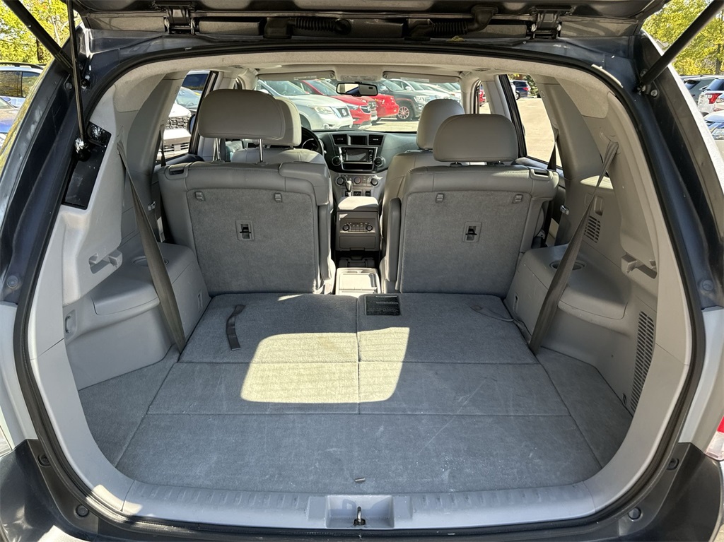 2013 Toyota Highlander Base Plus V6 33