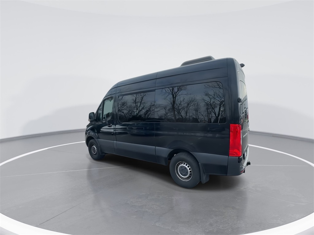 2019 Mercedes-Benz Sprinter 2500 Passenger 144 WB 8