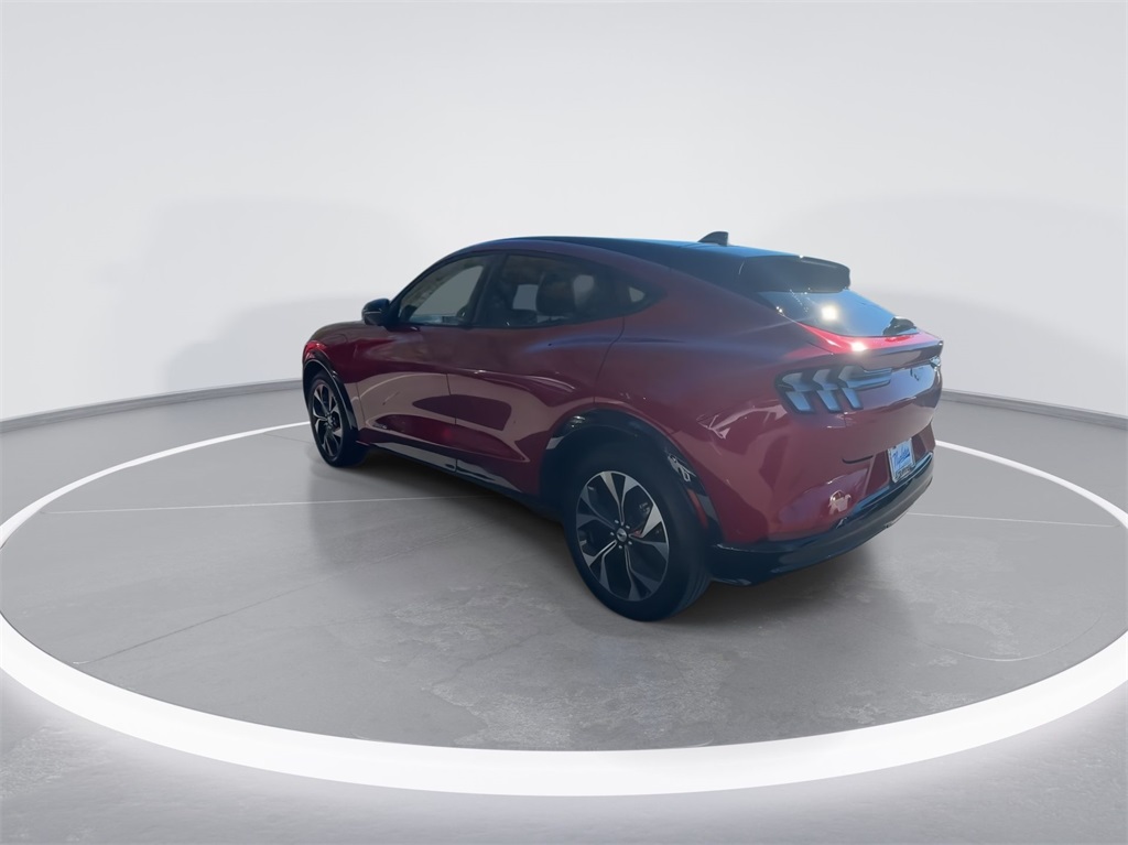 2023 Ford Mustang Mach-E Premium 8