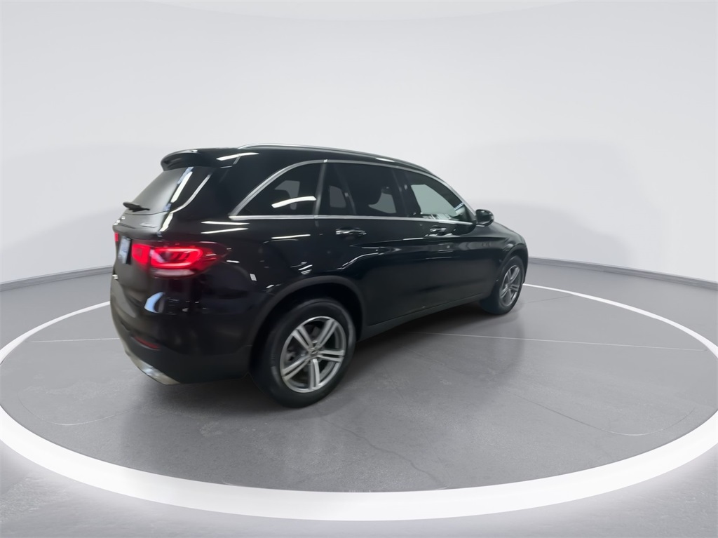 2021 Mercedes-Benz GLC GLC 300 11