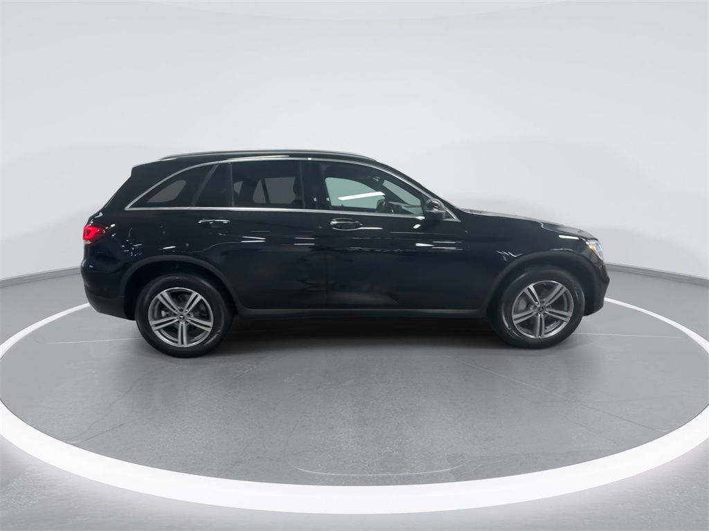 2021 Mercedes-Benz GLC GLC 300 12