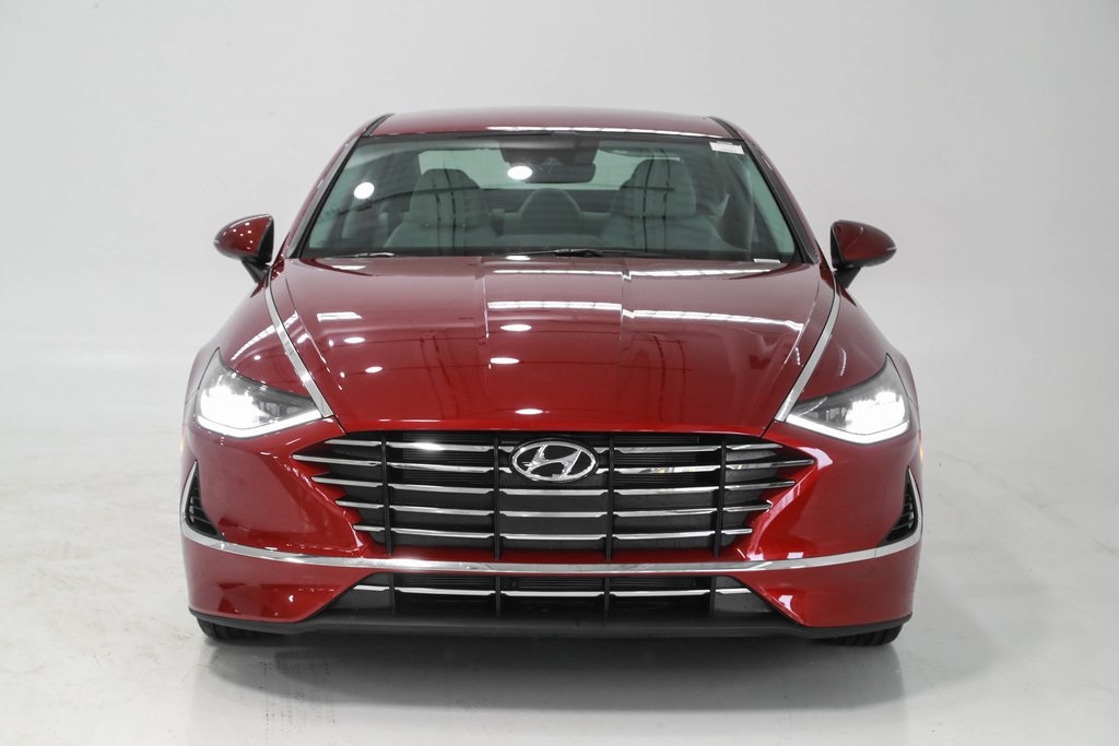 2023 Hyundai Sonata SE 2