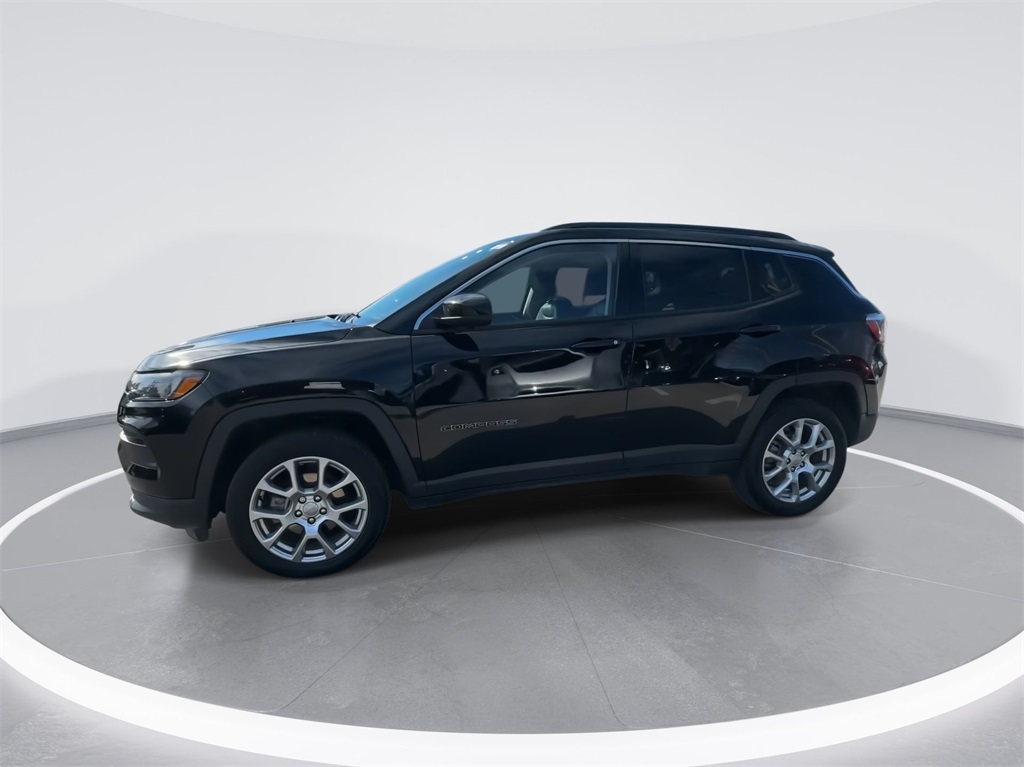 2022 Jeep Compass Latitude Lux 6