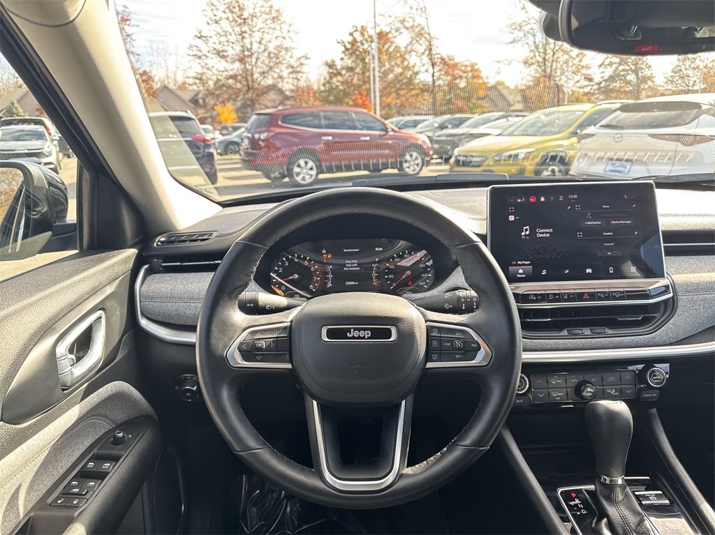 2022 Jeep Compass Latitude Lux 17