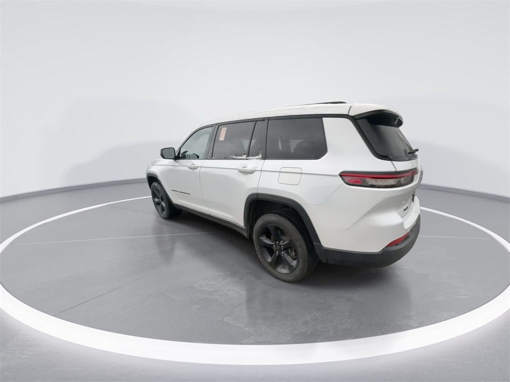 2023 Jeep Grand Cherokee L Altitude 8