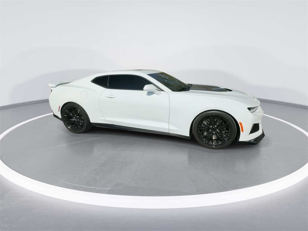 2018 Chevrolet Camaro ZL1 13