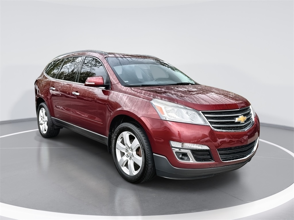 2017 Chevrolet Traverse LT 1