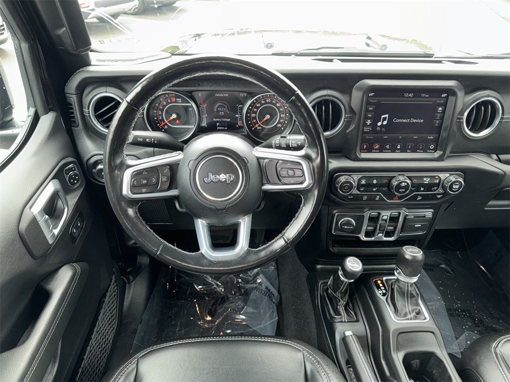 2021 Jeep Wrangler Unlimited Sahara 17