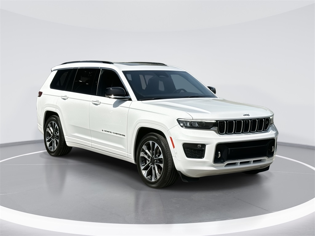 2021 Jeep Grand Cherokee L Overland 1