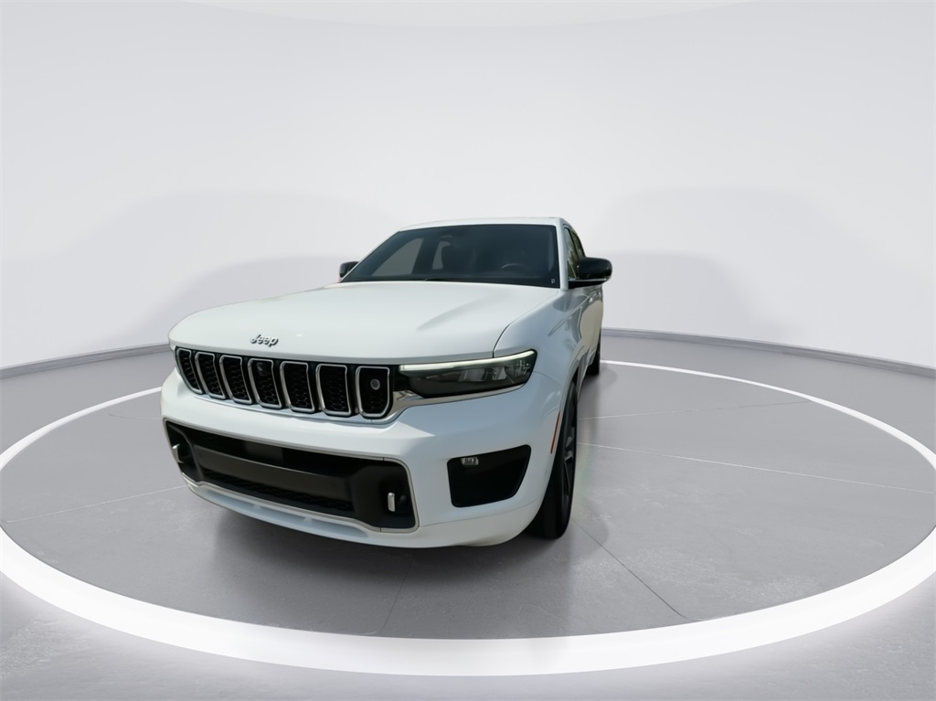 2021 Jeep Grand Cherokee L Overland 4