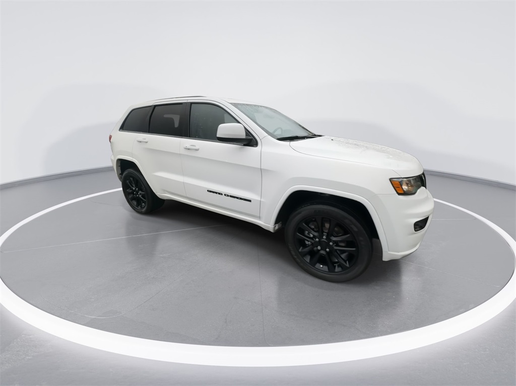 2021 Jeep Grand Cherokee Laredo X 2