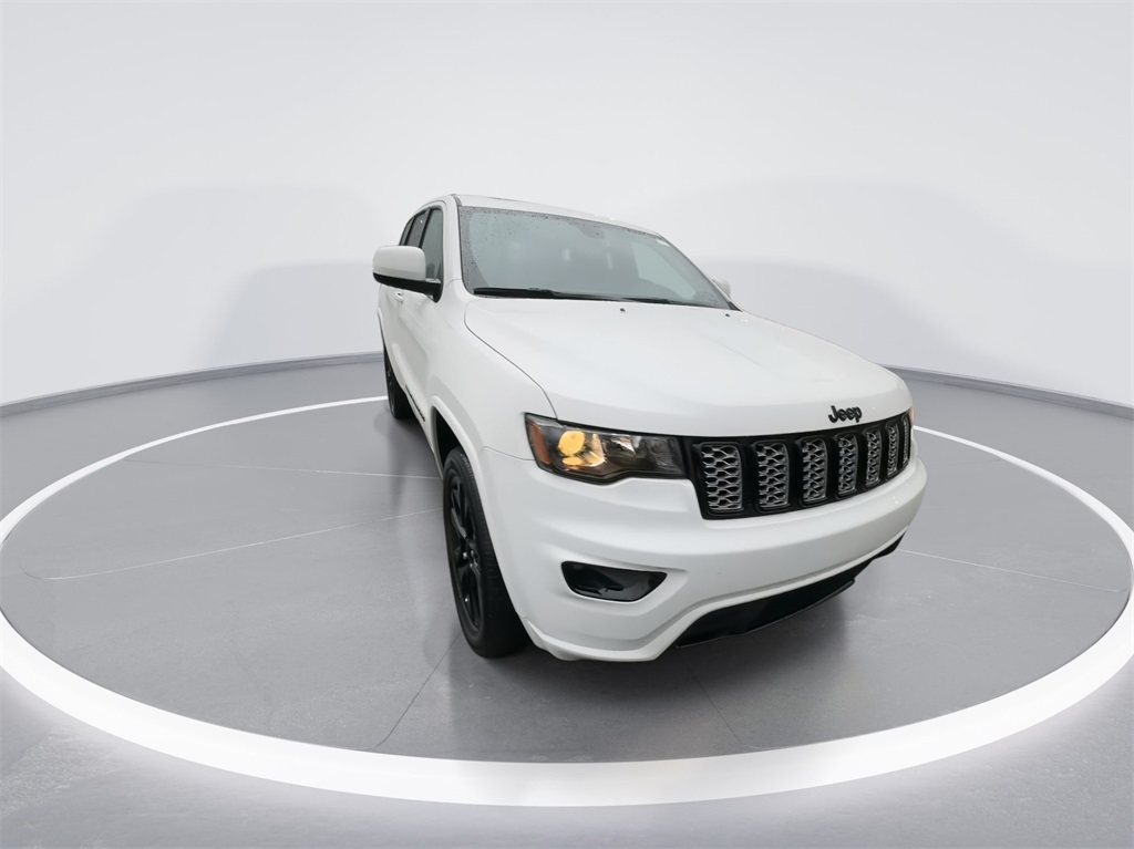 2021 Jeep Grand Cherokee Laredo X 3