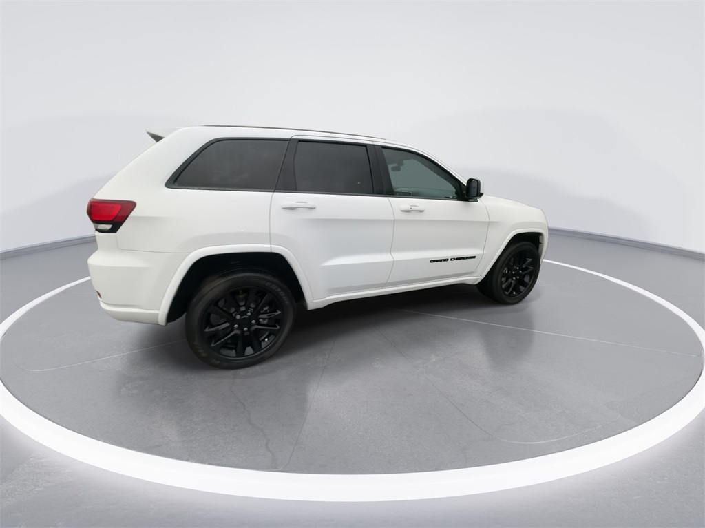 2021 Jeep Grand Cherokee Laredo X 12