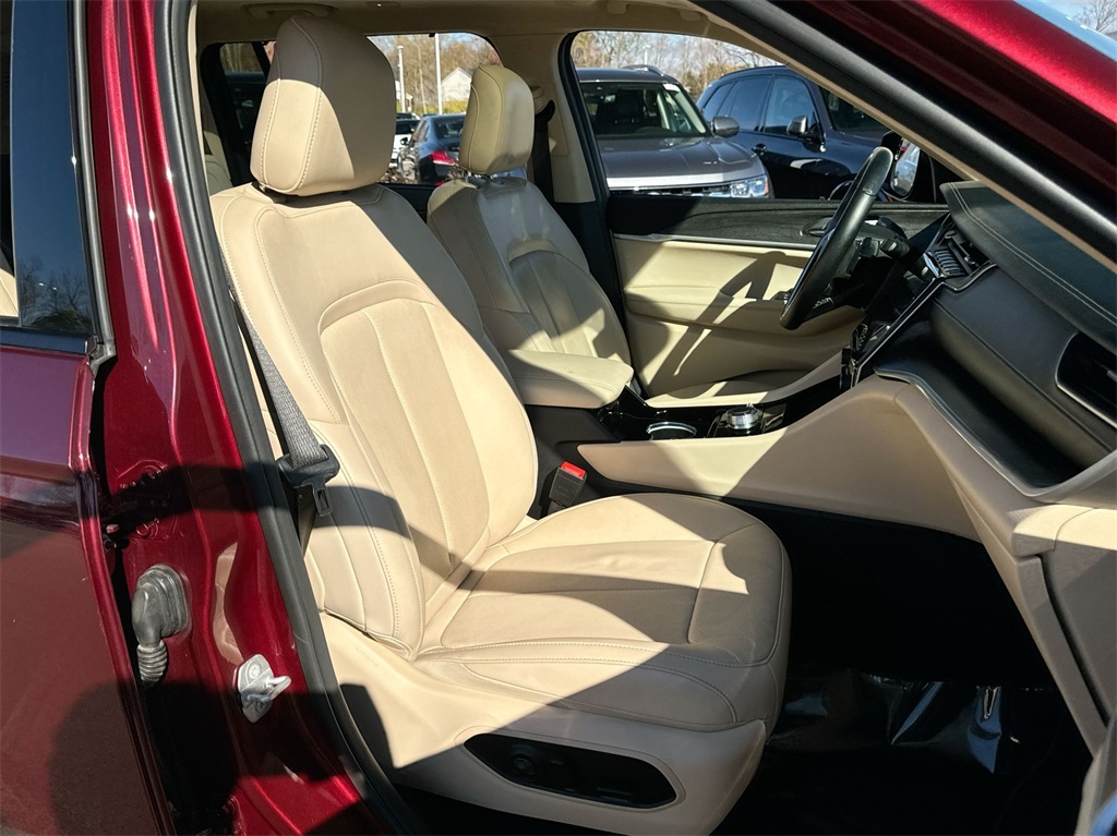 2021 Jeep Grand Cherokee L Limited 38