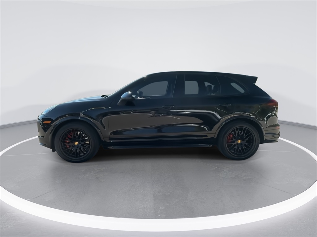 2017 Porsche Cayenne GTS 6