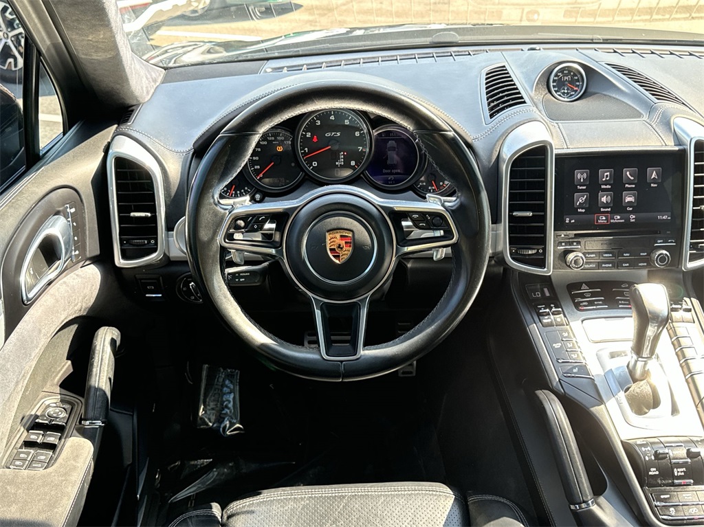 2017 Porsche Cayenne GTS 17