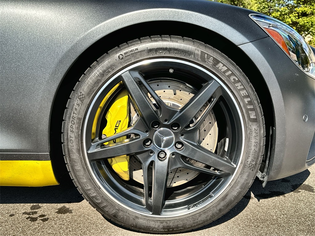 2017 Mercedes-Benz AMG GT S 15