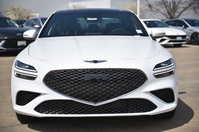 2024 Genesis G70 2.5T 3