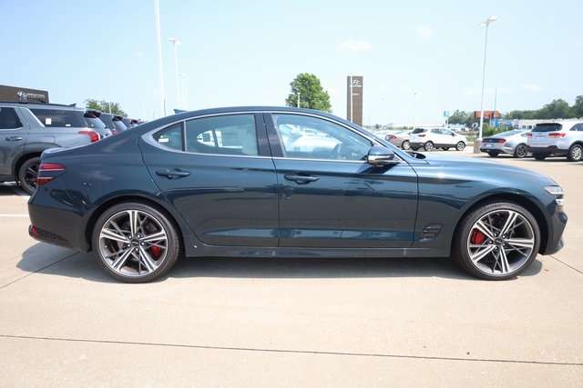 2025 Genesis G70 3.3T Sport Advanced 3