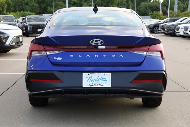 2024 Hyundai Elantra SEL 6