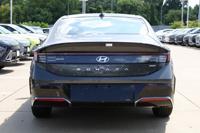 2024 Hyundai Sonata Hybrid Limited 6