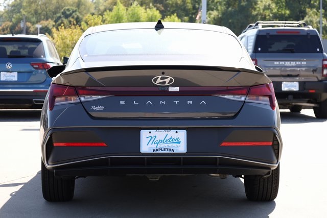 2025 Hyundai Elantra SEL 6