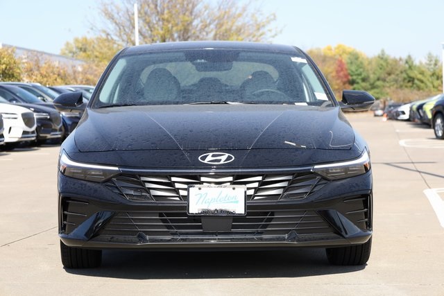 2025 Hyundai Elantra Limited 2