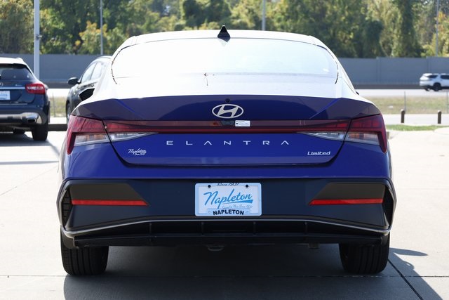 2025 Hyundai Elantra Limited 6