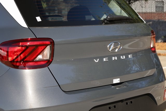 2025 Hyundai Venue SEL 8