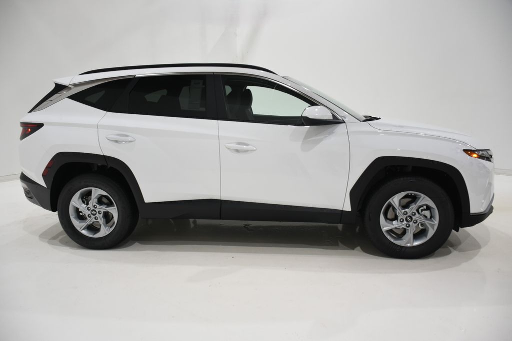 2025 Hyundai Tucson SEL 3