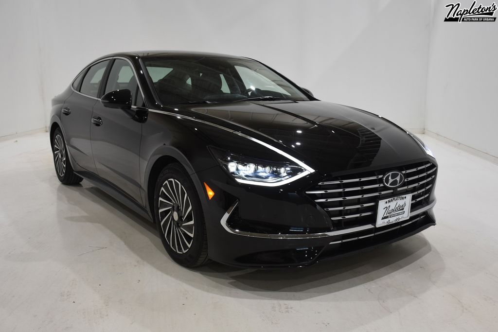 2021 Hyundai Sonata Hybrid Limited 1