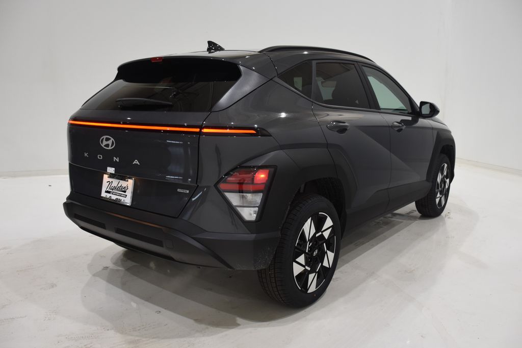 2025 Hyundai Kona SEL 4