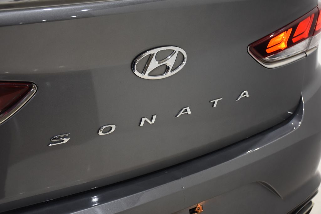 2019 Hyundai Sonata SE 25