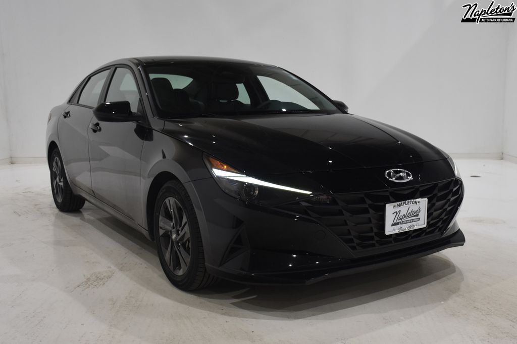 2021 Hyundai Elantra SEL 1