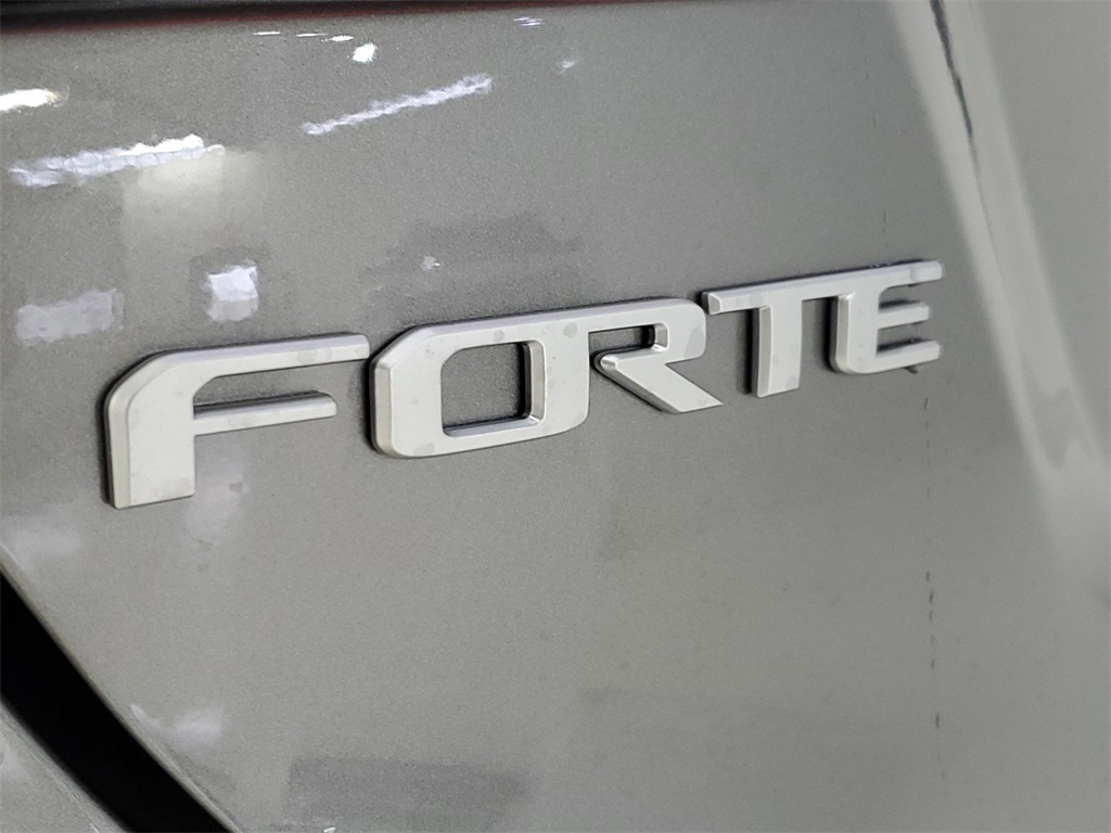 2024 Kia Forte GT-Line 7