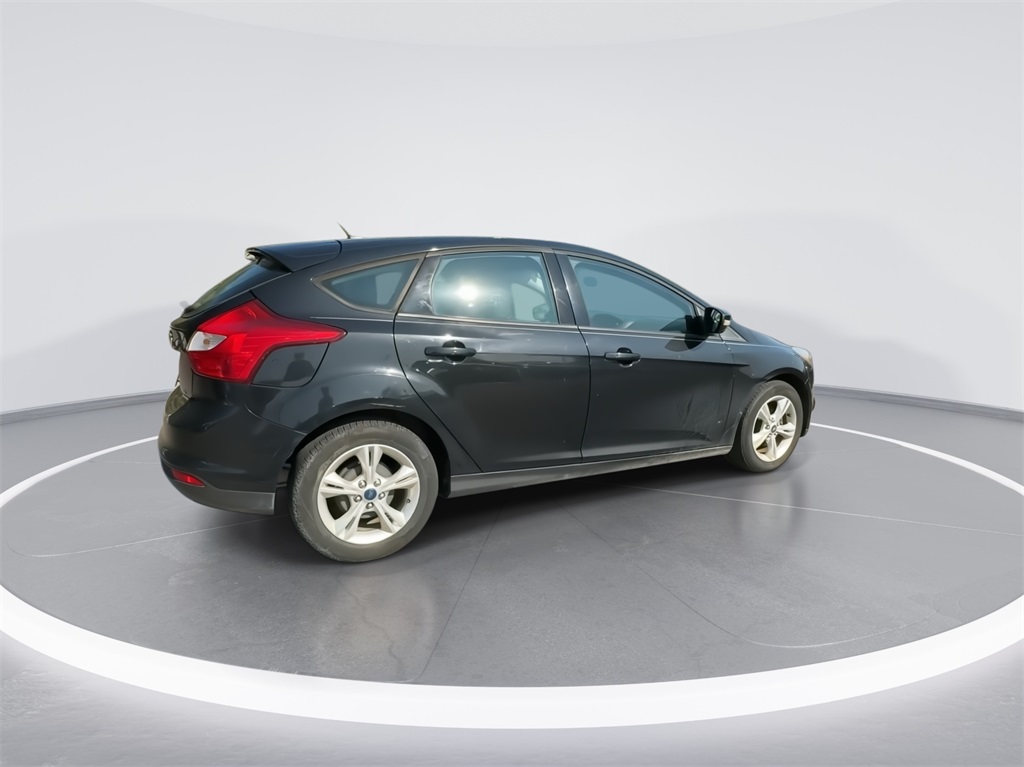 2013 Ford Focus SE 11