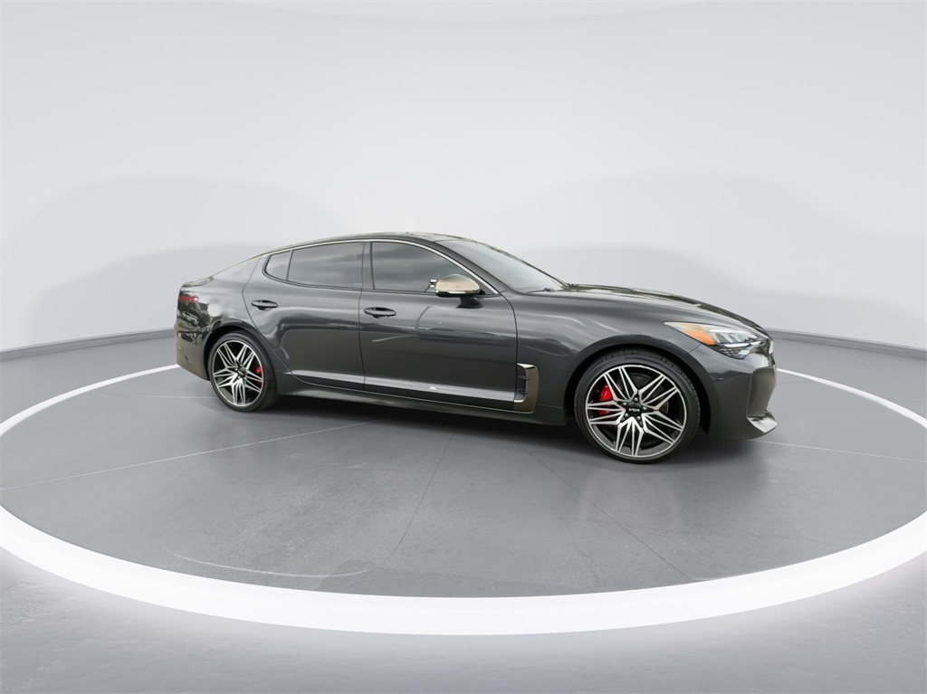 2022 Kia Stinger GT1 13