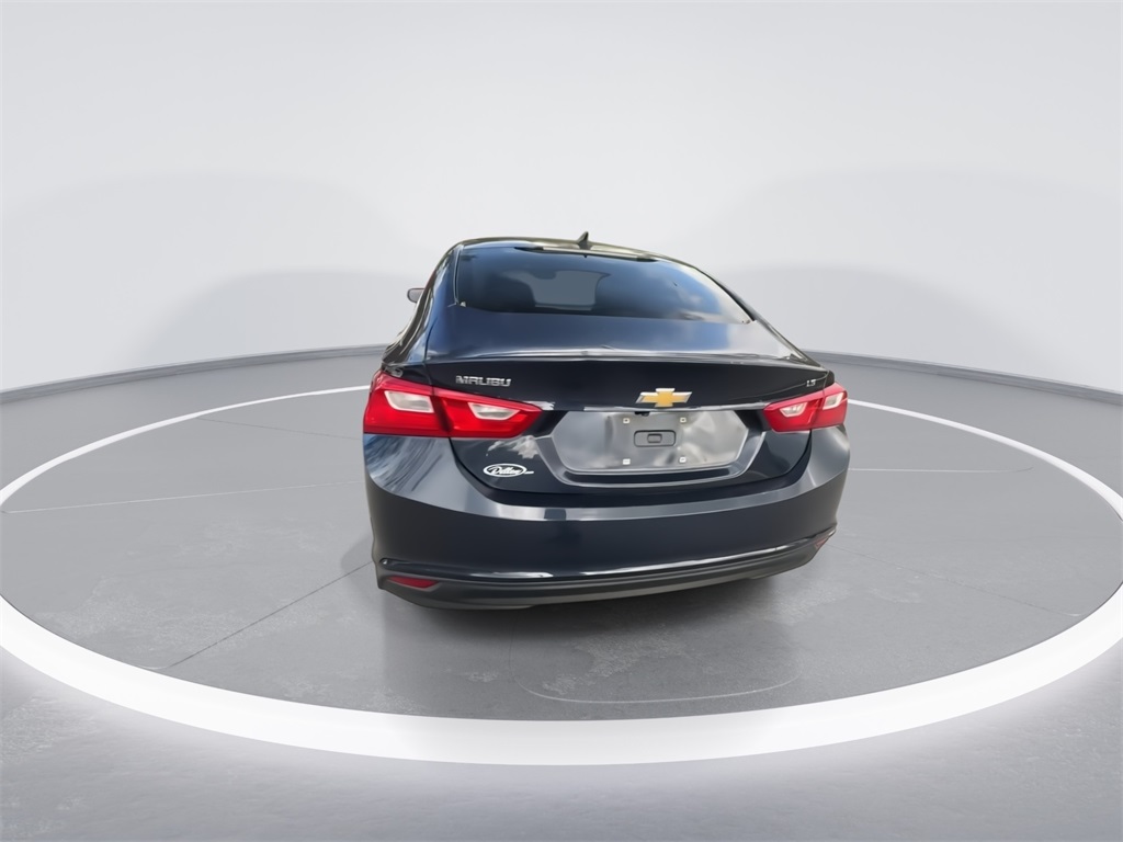 2016 Chevrolet Malibu LS 9