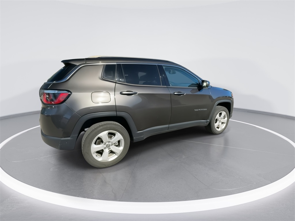 2018 Jeep Compass Latitude 11