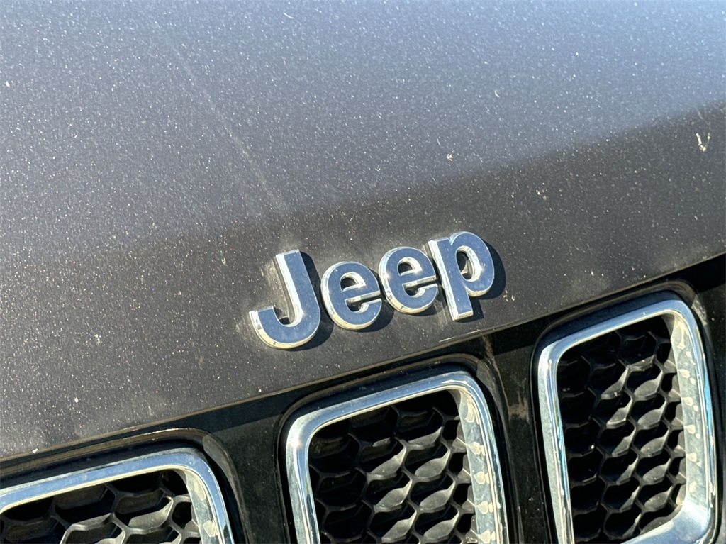 2018 Jeep Compass Latitude 14