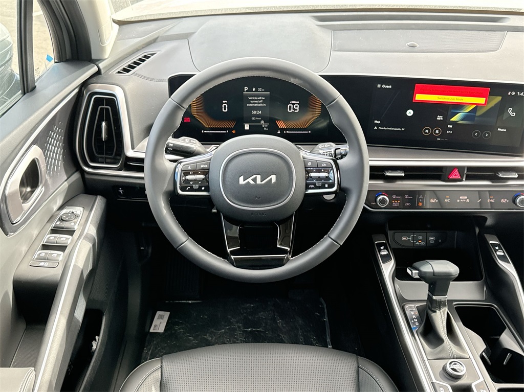 2025 Kia Sorento S 17