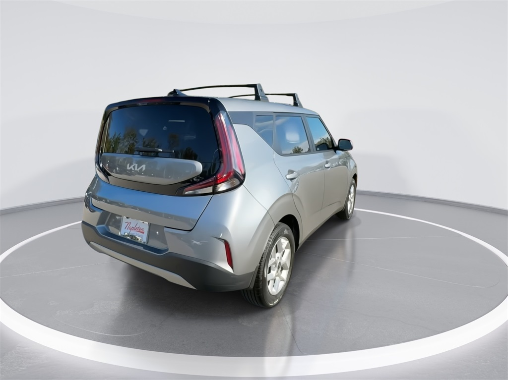 2023 Kia Soul LX 10